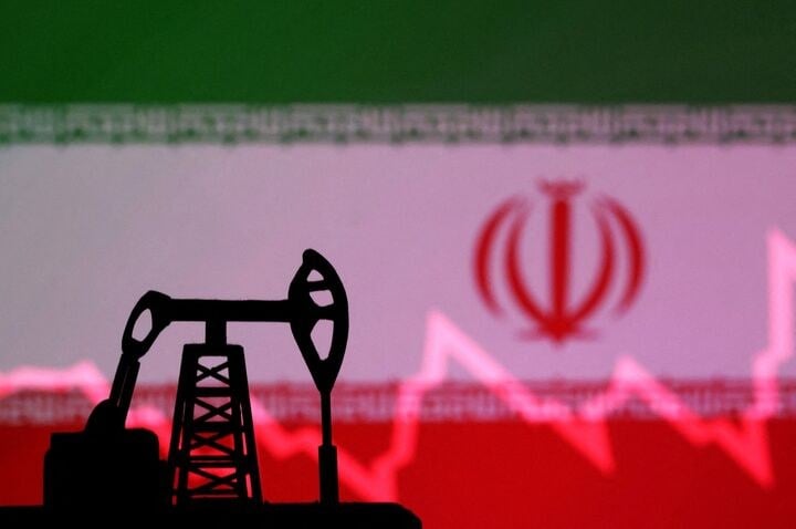 افزایش احتمال اصلاح قیمت نفت|مذاکرات آمریکا و ایران و ریسک عرضه در کانون توجه بازار