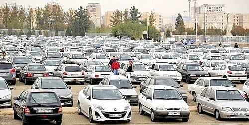 تعديل قيمتهاي کاذب بازار با عرضه خودرو در بورس