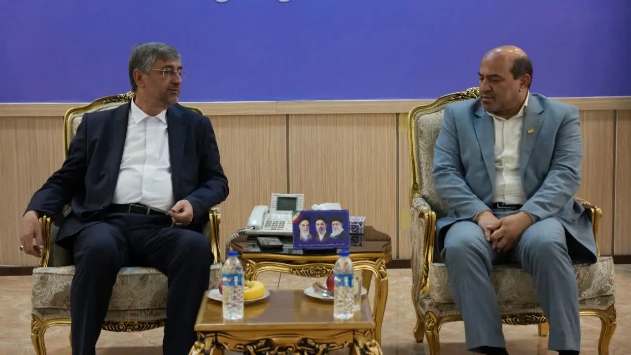 ۲۴۰ هزار نفر در لرستان چشمانتظار پوشش بیمه اجتماعی هستند