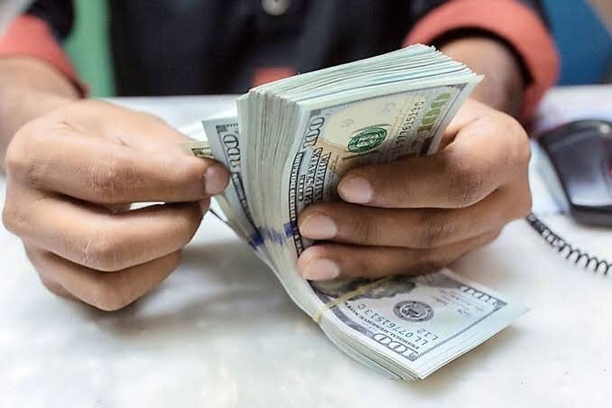 گرانی ارز، فرصت طلایی برای بانکهای ناتراز؟