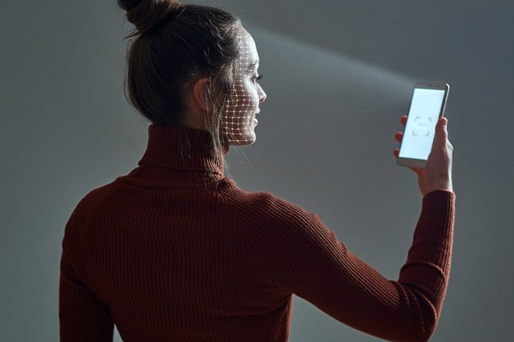 Face ID آیفون در برابر تشخیص چهره اندروید؛ تفاوت امنیت این دو فناوری چیست؟