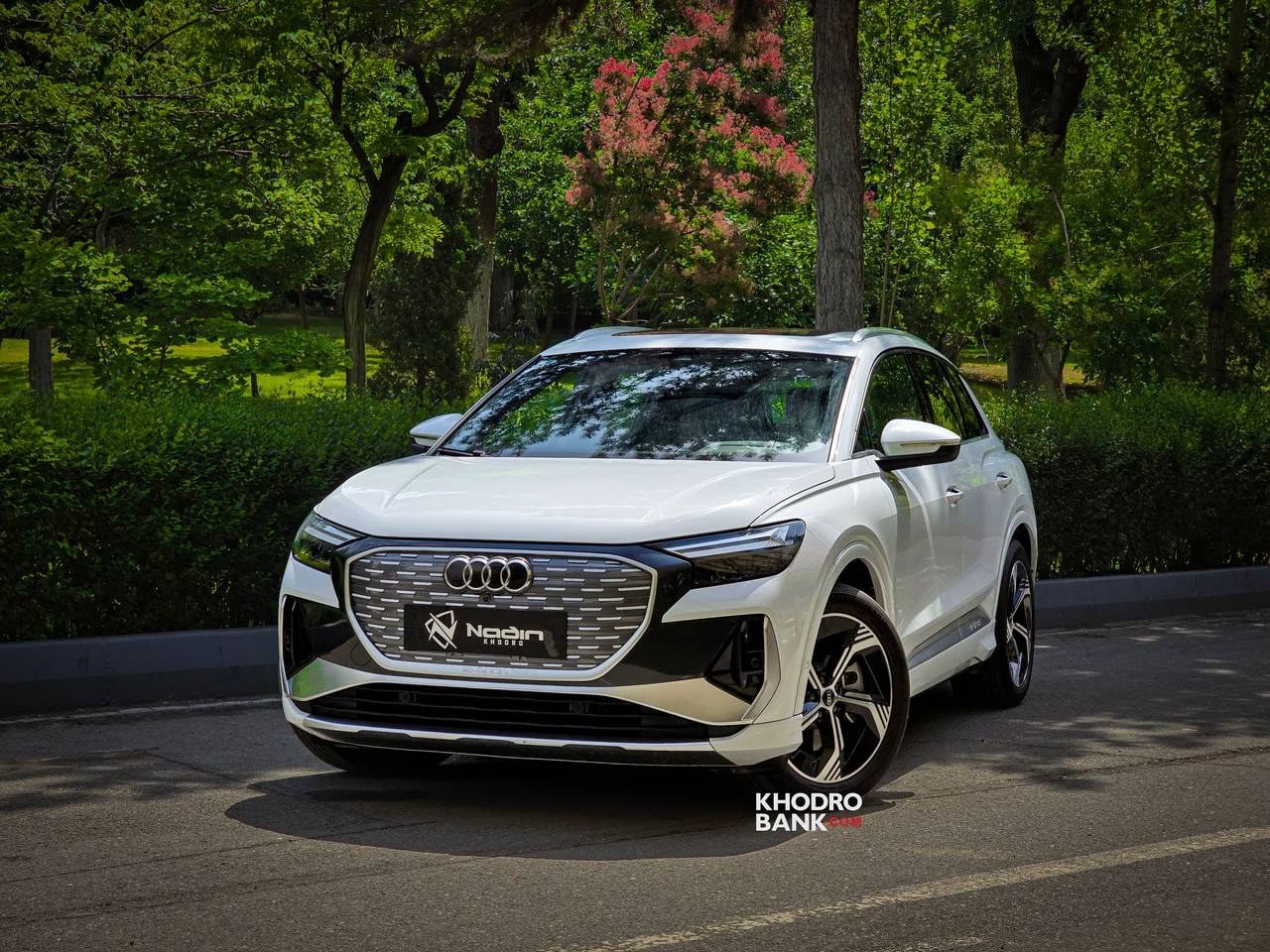 شرایط فروش آئودی Q4 e-tron 40 مدل 2025 اعلام شد؛ قیمت 12 میلیارد و تحویل 45 روزه + جدول