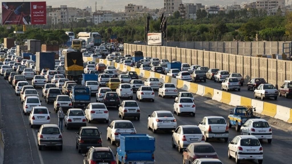 کمبود پارکینگ گره اصلی ترافیک قم است