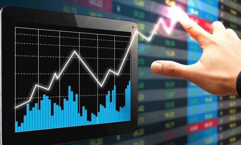 پیش بینی بورس در سایه تورم و جهش قیمت دلار