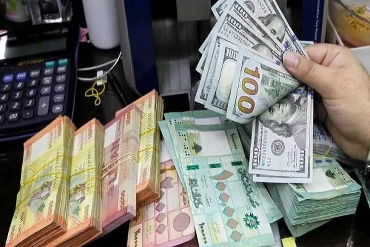 ۱۱ بانک بهدلیل تخلفات ارزی و طلایی نقرهداغ شدند