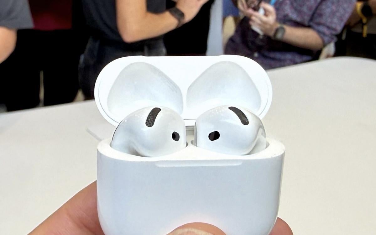 اپل از نسل پنجم AirPods با حذف نویز بهبودیافته رونمایی کرد | خبرگزاری بین‌المللی شفقنا | خبرگزاری شیعیان، فتاوای آیت‌الله سیستانی و مرجعیت، آخرین اخبار ایران و جهان