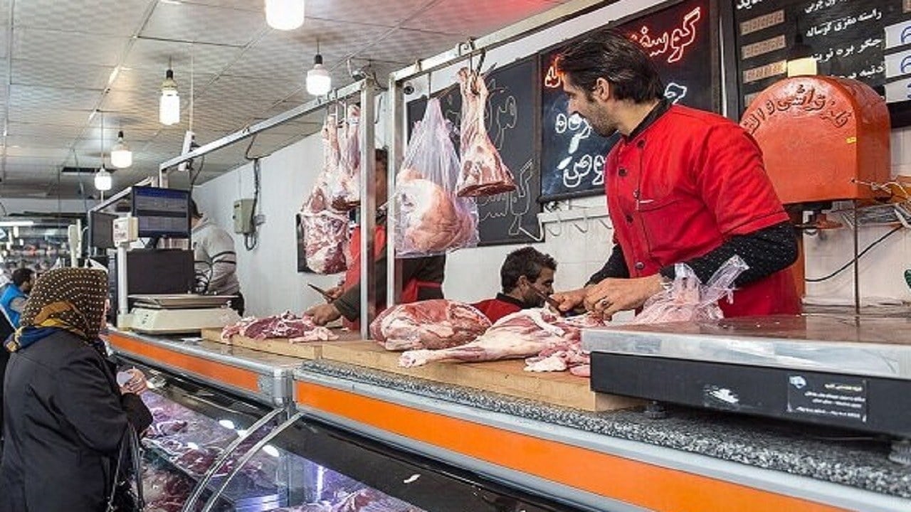 قیمت هر کیلو گوشت منجمد گوساله یک میلیون و ۳۰۰ هزار تومان