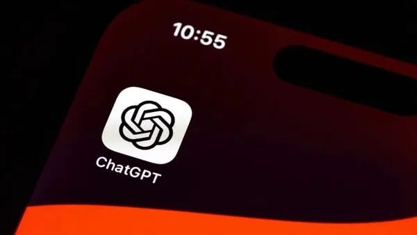 چتجیپیتی زیرفشار دروغ میگوید!