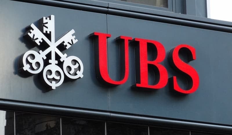هشدار بانک UBS: تصمیم سپتامبر فدرال رزرو، طلا را موقتاً پایین میآورد