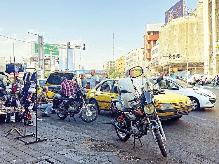 نبض تهران زیر سایه قیمت بنزین؛ تاکسیهای اینترنتی چه سرنوشتی پیدا میکنند؟