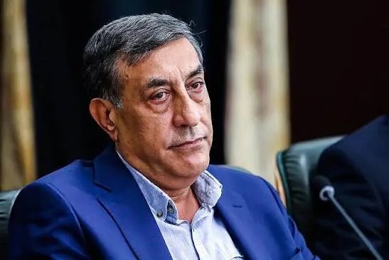 آقای معاون! ۳۰ میلیون لیتر قاچاق روزانه را با کدام موتورسیکلت جابهجا میکنید؟