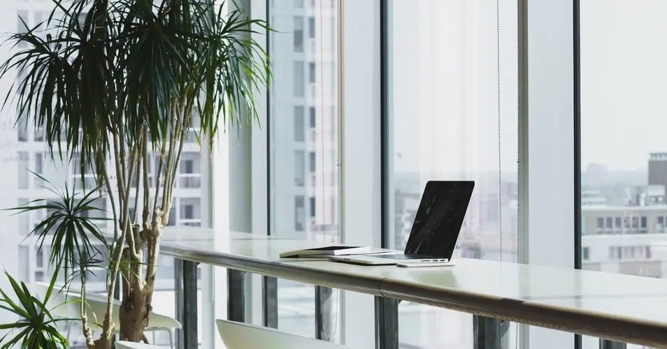 پیکسل ۱۱ پرو فولد تاشوی مقاوم است اما شکل مربعیاش کهنه مانده
