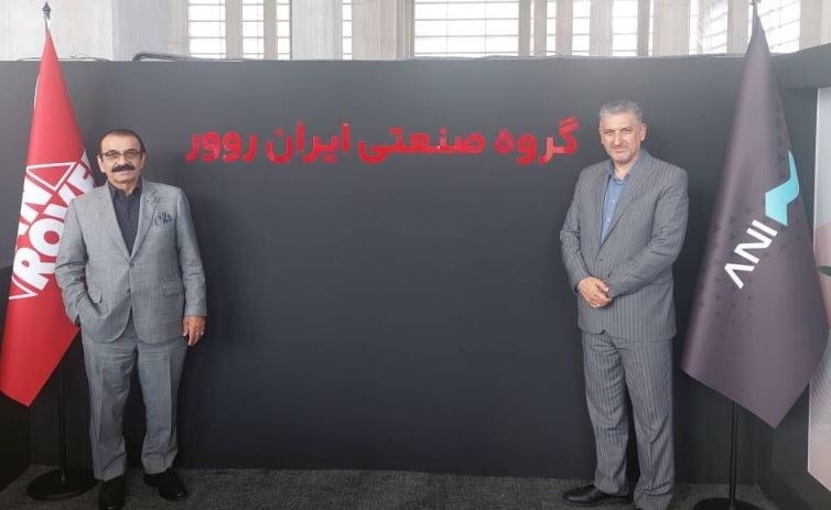 امضای تفاهمنامه همکاری بانک سرمایه با ایران روور و مزین خودرو؛ توسعه تعاملات با فعالان صنعت خودرو و مجموعههای اقتصادی