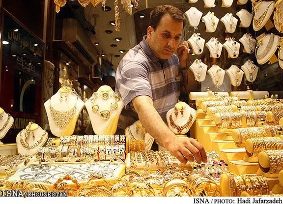 قیمت طلا و سکه در یک هفته؛ سکه ۴.۵ میلیون تومان گران شد، حباب کاهش یافت+جدول