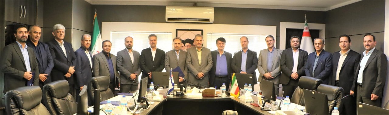 ایثار و همدلی، پشتوانه پیروزی در جنگ اقتصادی است