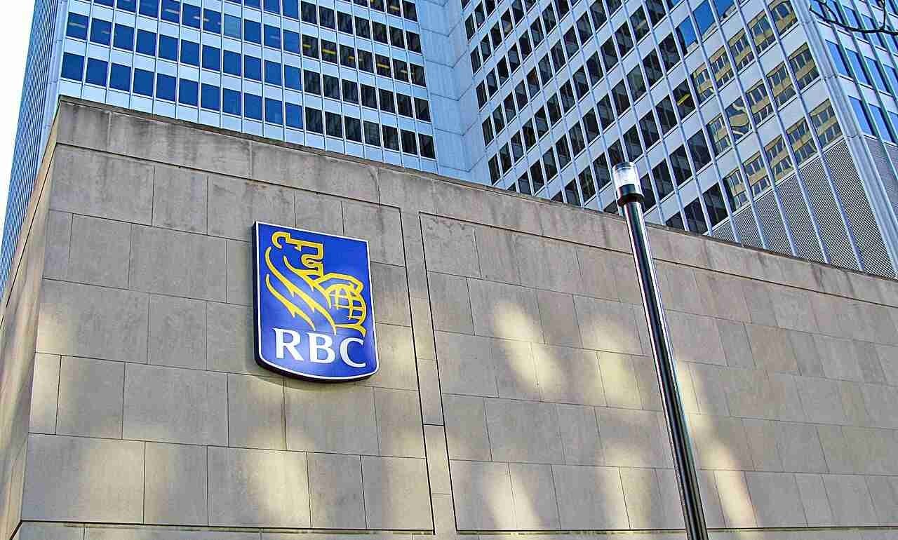 نشانههایی از بازگشت در بازار مسکن کانادا؛ پیشبینیهای تازه بانک RBC برای سال آینده