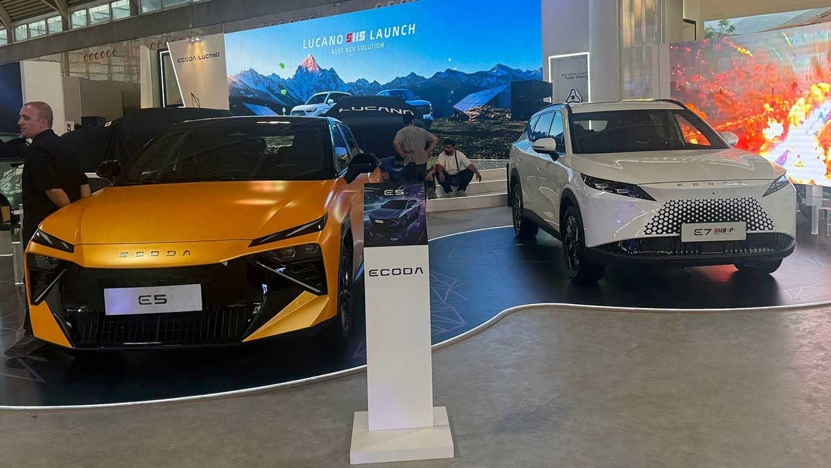 حضور مکث موتور در نمایشگاه خودروی تهران با شاسیبلندهای جدید اکودا E7 و E5