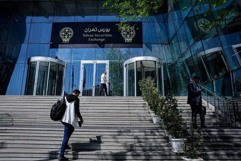 پیش بینی بورس سه شنبه ۲۴ شهریور ۱۴۰۵ / بازار در شرف ریزش گسترده یا اصلاح جزئی؟
