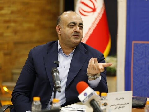 برای کیفیت جهانی، به نسخه متناسب با واقعیت‌های ایران نیاز داریم