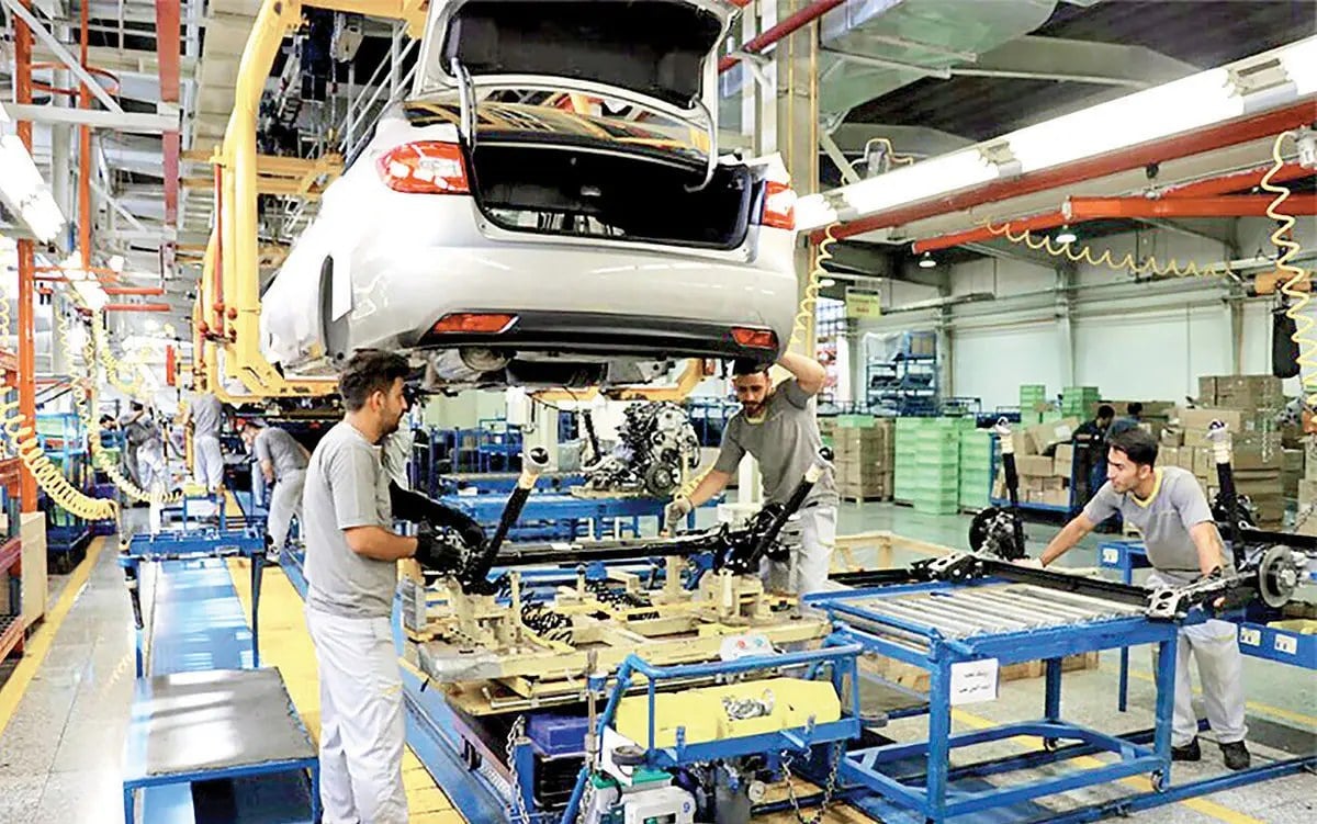 سازمان ملی استاندارد به دنبال ارتقای ایمنی خودروها است یا فشار بر تولید کشور؟