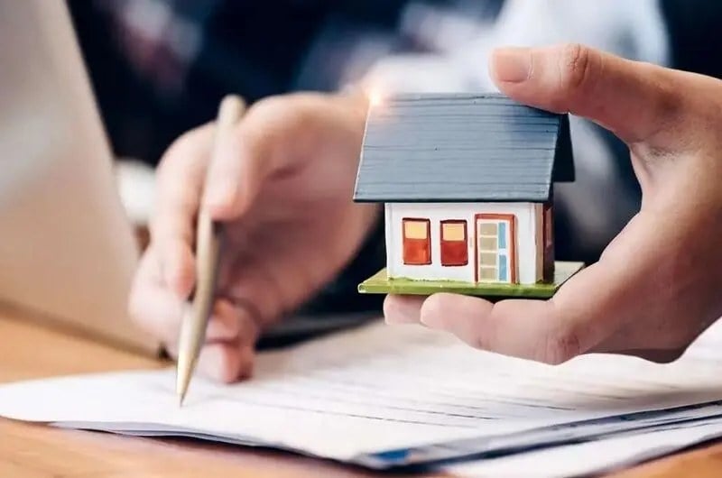فروش متری مسکن مشکل خانهدار شدن مردم را حل نمیکند