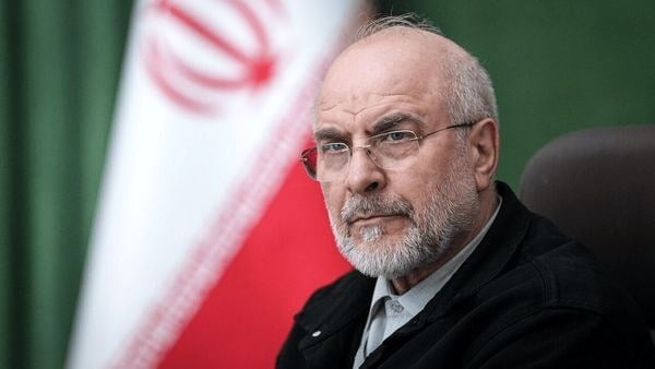 پاسخ قالیباف به وزیر خزانهداری آمریکا: قهرمان! هرچی زور داری بزن که در قیمت نفت آتی بیشتر مداخله کنی! چون کل حرفه تو به این بستگی دارد