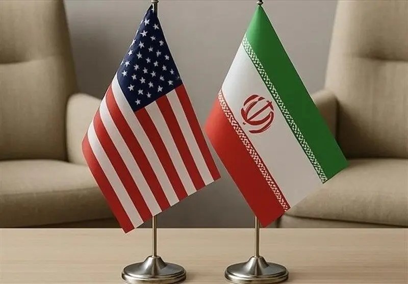 قیمت بنزین و به تبعیت از آن مواد غذایی نیز کاهش مییابد