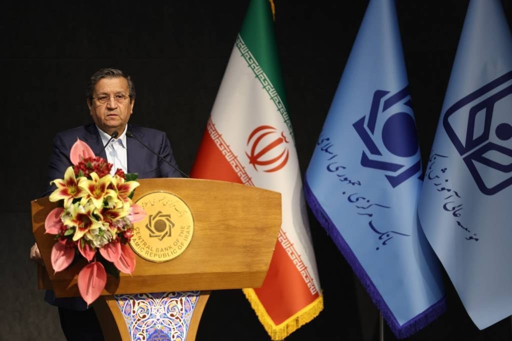 آمادگی بانک مرکزی برای عرضه ارز تا دو میلیارد دلار