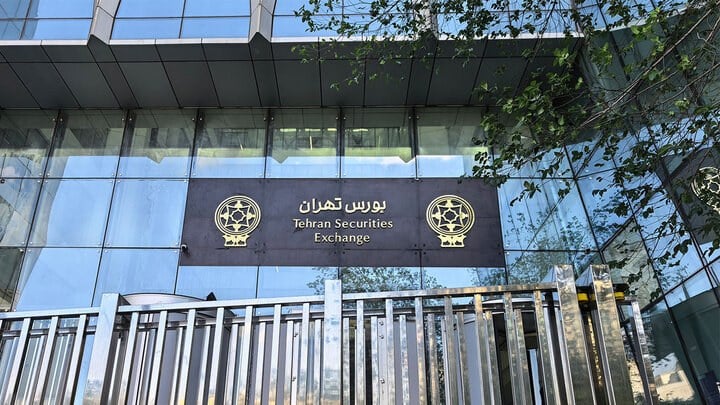 پمپاژ ۲۰ همتی حقیقیها