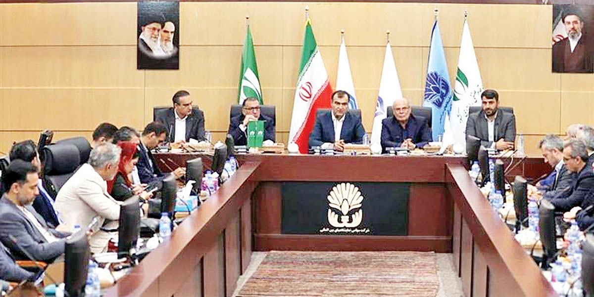 بهرهبرداری از سند تحول دیجیتال صنعت بیمه در روز ملی بیمه