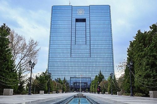 تزریق ۷۰۰ هزار میلیارد ریال نقدینگی در بازار بین بانکی با توافق بازخرید بانک مرکزی