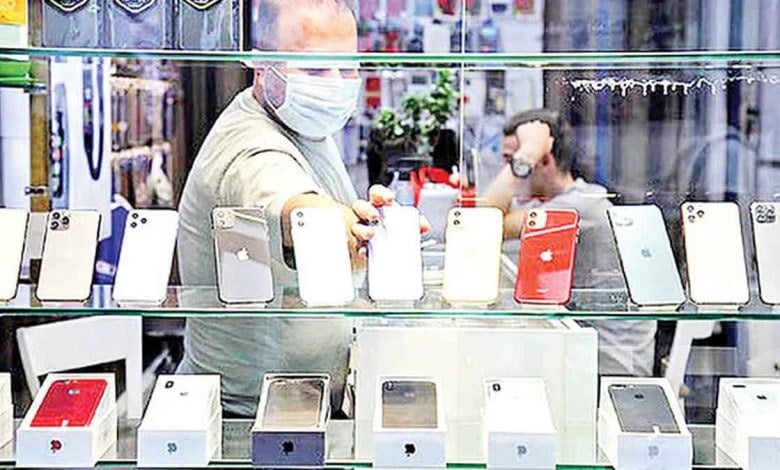 قیمت گوشی از کنترل خارج شد / تعمیرات هم گران شد