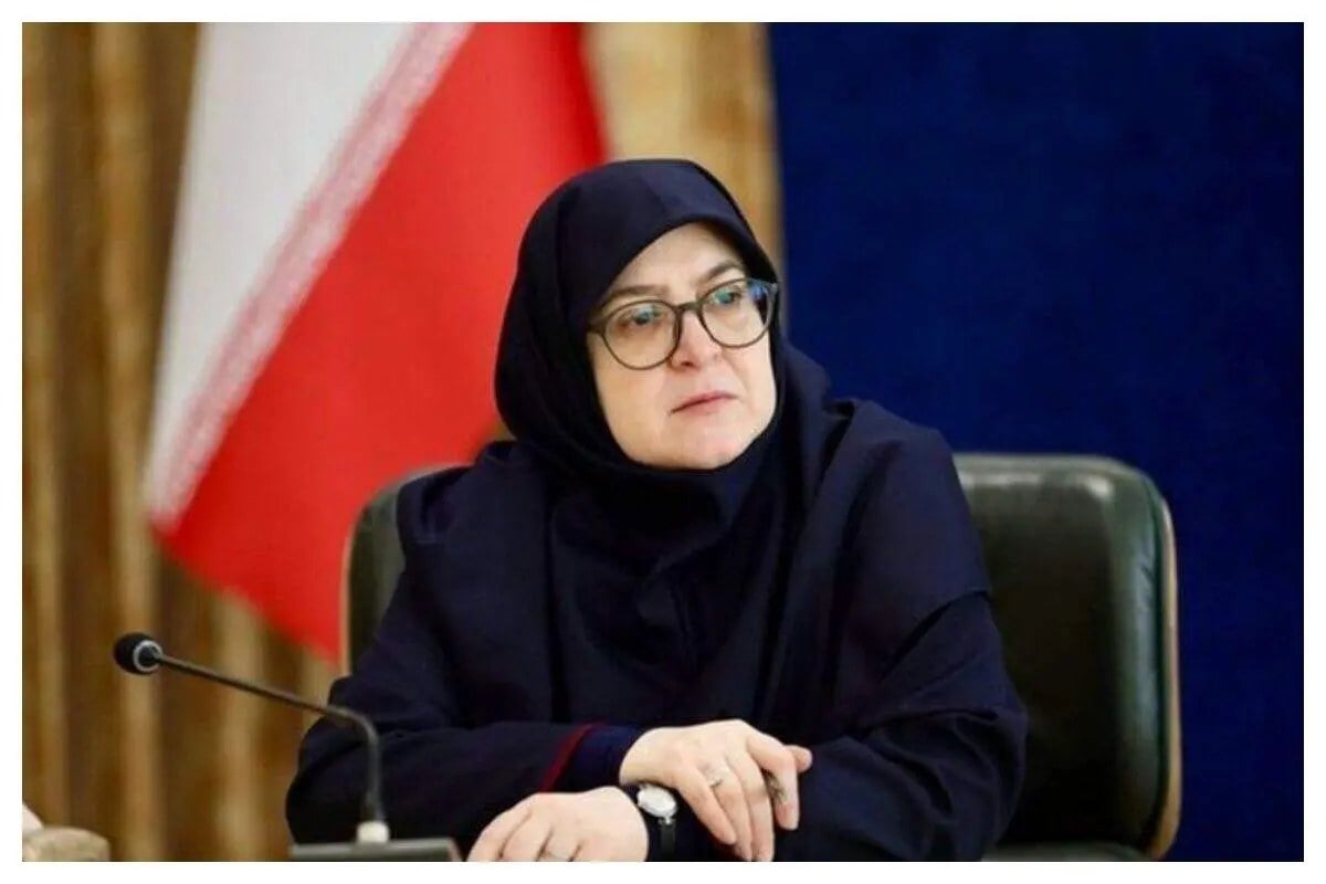 مهاجرانی: تا پایان شهریور تغییری در قیمت و سهمیه بنزین نداریم