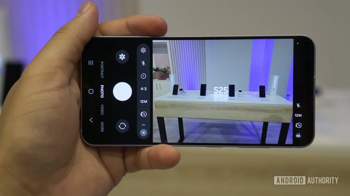سری گلکسی S25 قابلیت Horizontal Lock را با آپدیت One UI 9 دریافت میکند