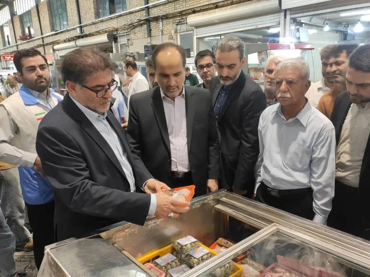 بازدید معاون سیاسی- قضایی سازمان بازرسی از میادین میوه و ترهبار تهران