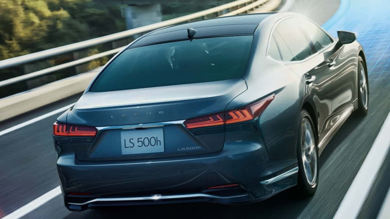 لکسوس LS مدل 2027 در ژاپن به‌روز شد!