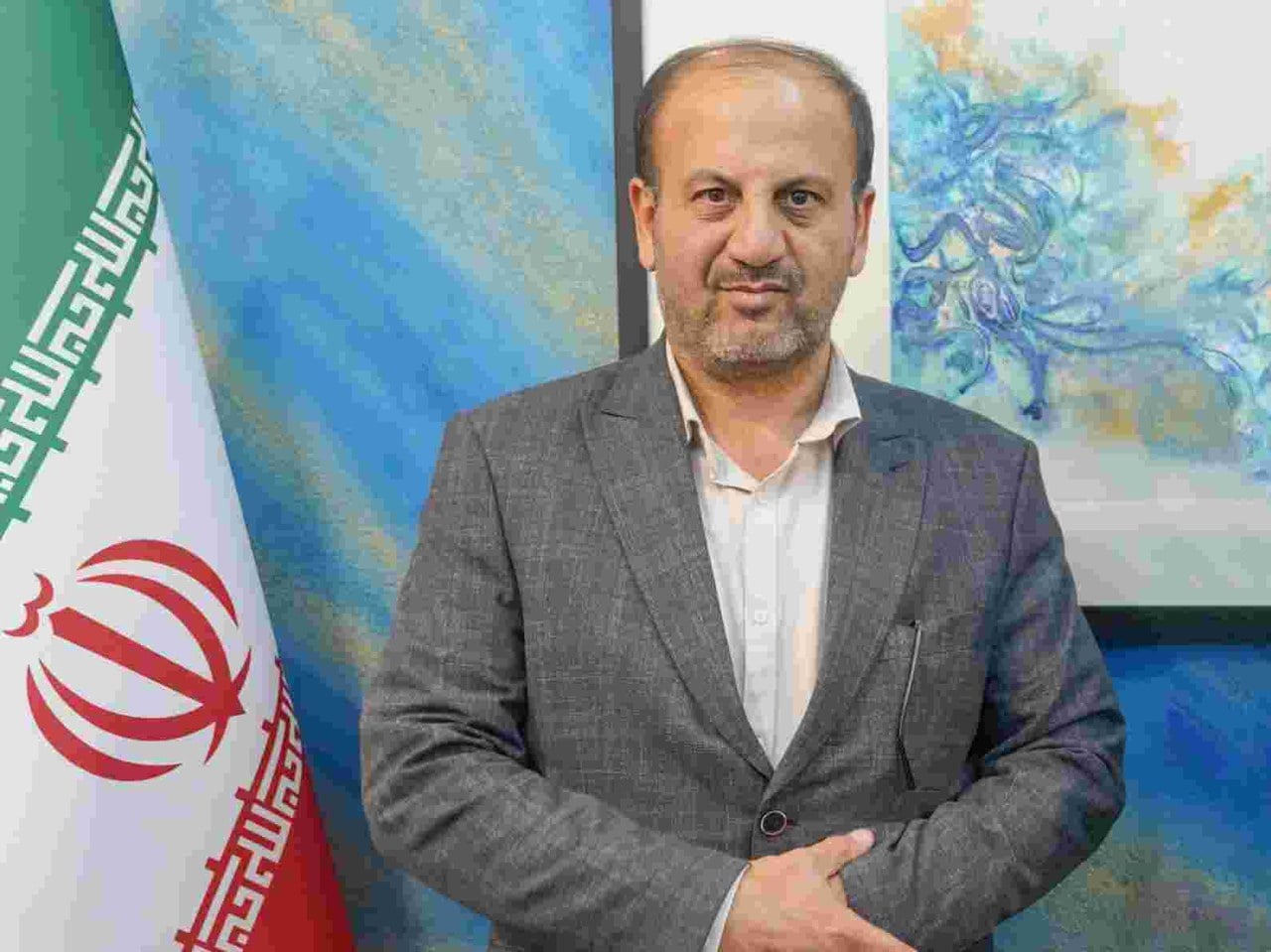 نماینده مجلس: از همه مدیران و کارکنان بانک مسکن بابت تلاش های مستمر در خدمت رسانی به مردم تشکر می‏‌کنم