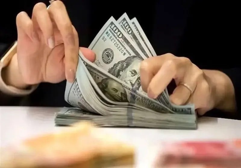 این بانک‌ها ۱۰ هزار دلار برای هر کدملی می‌دهند