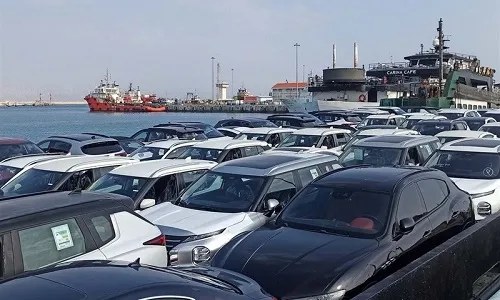 حقوق ورودی خودروهای بنزینی در ۱۴۰۵ حداقل ۱۰۰ درصد شد