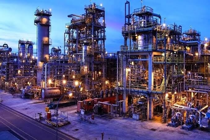 ارزیابی عملکرد و سناریوهای سودآوری شپنا پس از ابلاغ دستورالعمل جدید قیمتگذاری