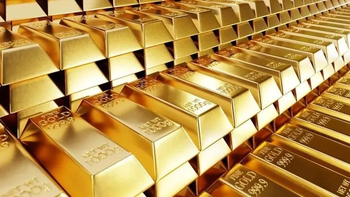 قیمت جهانی طلا جهش کرد؛ هر اونس به مرز ۴۲۰۰ دلار رسید