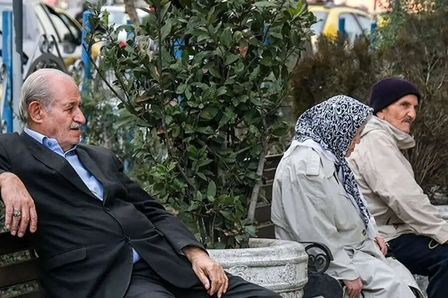 مدیرعامل صندوق بازنشستگی: قرار است نسبت حقوق بازنشستگان به ۹۰ درصد دریافتی شاغلان همتراز برسد