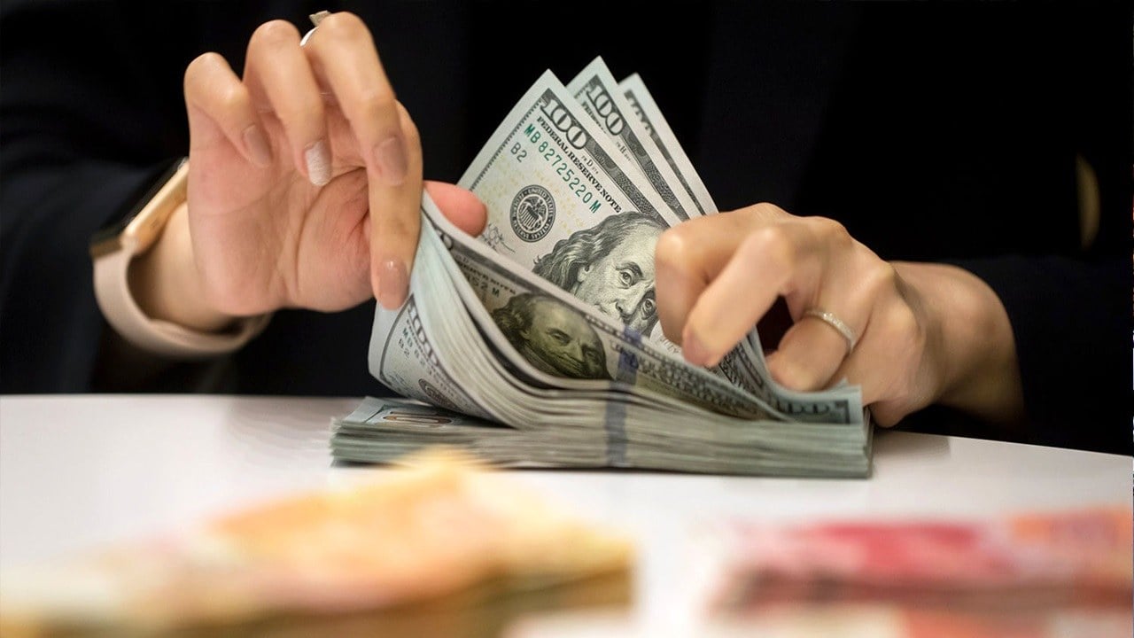 دلار در مسیر نزولی؛ آیا آرامش به بازار ارز بازمیگردد؟