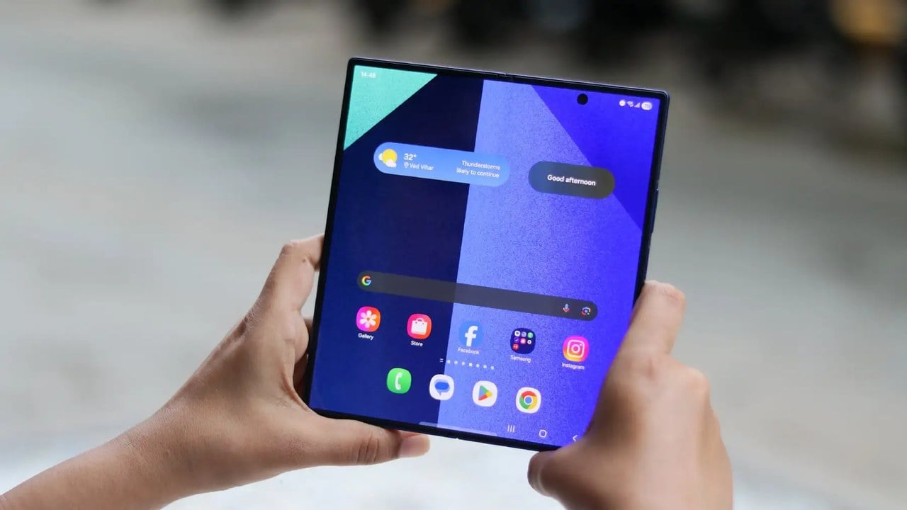 مشکل گلکسی زد فولد ۷ پس از آپدیت One UI 9.0؛ ژست سهانگشتی برای کنترل صدا درست کار نمیکند