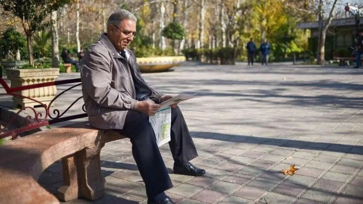 اعتراض بازنشستگان مخابرات به حقوقهای زیر خط فقر و اختلال بیمه تکمیلی