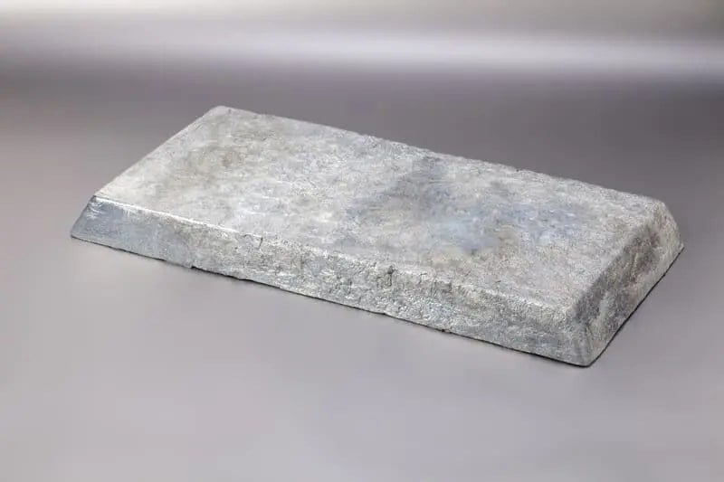 سرمایهگذاری در شمش روی از طریق کارگزاری کارآمد