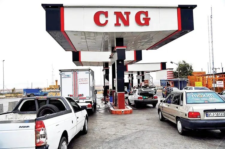 نرخ سوم بنزین جواب داد؟ | مصرف بنزین کاهش یافت، CNG اوج گرفت