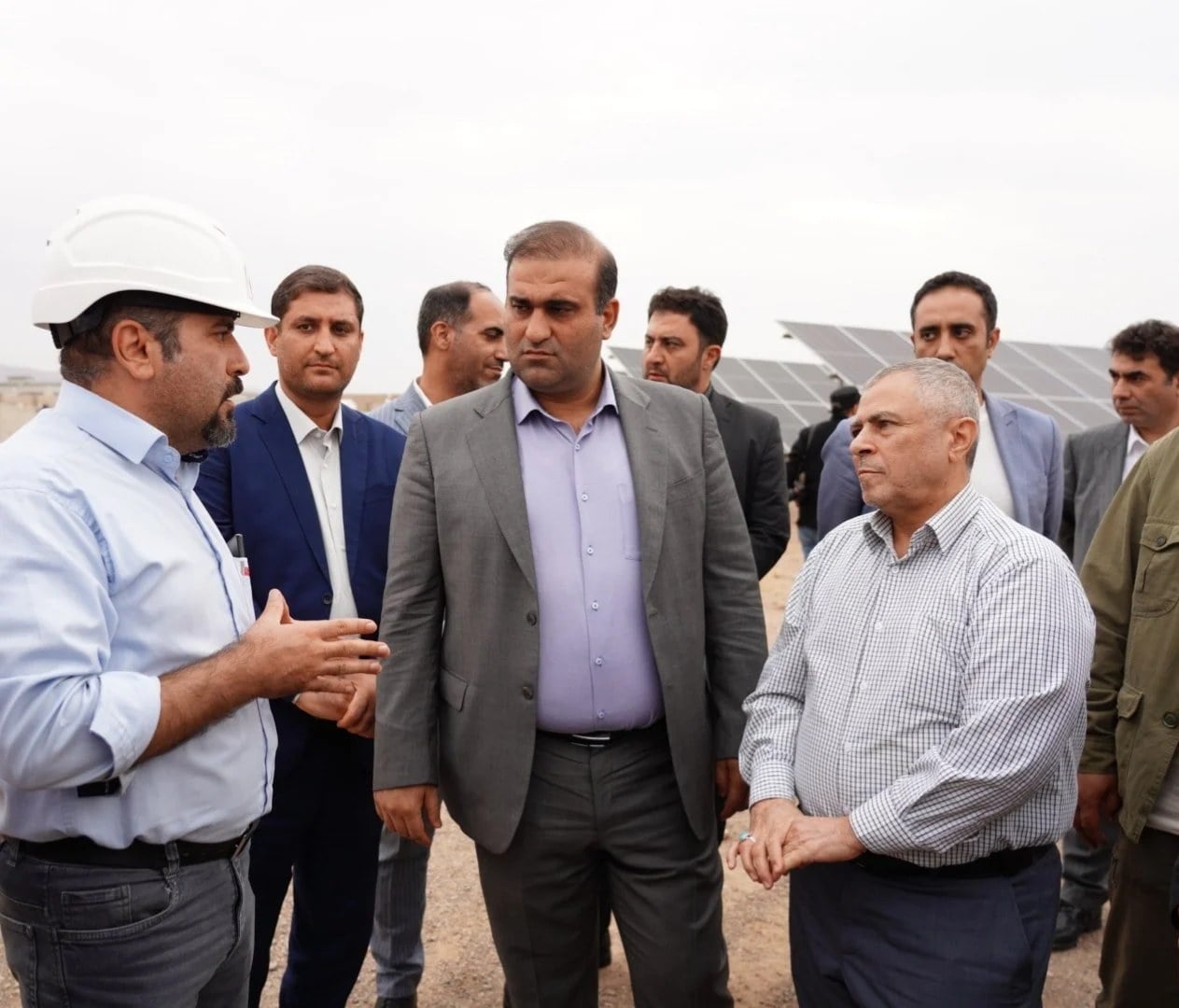 بهرهبرداری از بیش از ۵۰۰ مگاوات ظرفیت نیروگاهی تا پایان سال در ارس؛ تمجید رئیس دفتر بازرسی ویژه رئیسجمهور از پیشگامی منطقه آزاد ارس در توسعه انرژیهای پاک