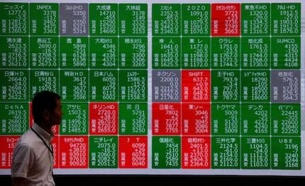 قیمت نفت همچنان در حال صعود / بورسها سقوط کردند