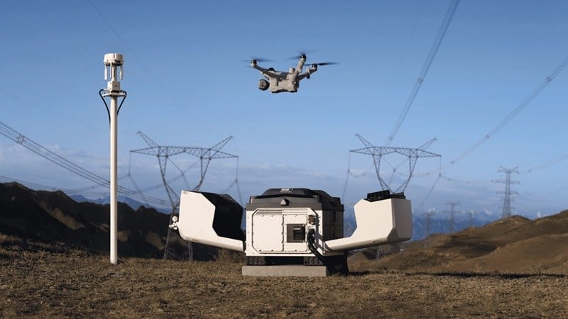 پهپاد جدید DJI با سکوی Dock 4 در چند ثانیه باتری عوض میکند